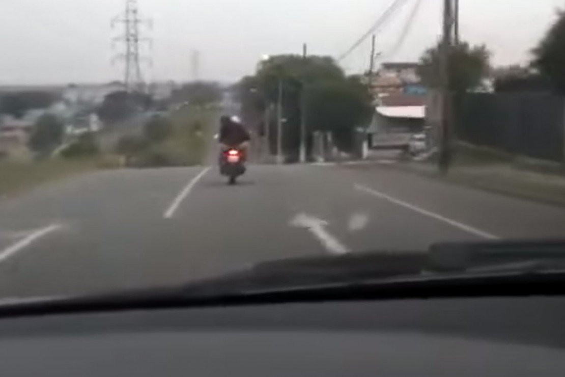 Perseguição policial termina em acidente pavoroso na CIC