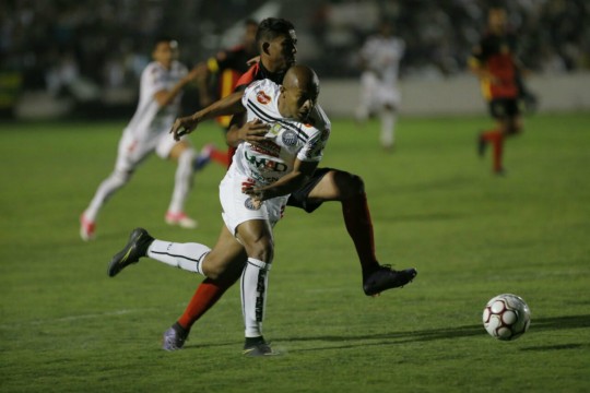 Fantasma não fez um bom jogo, mas a vantagem do jogo de ida era grande demais pra estragar a festa. Foto: Hugo Harada
