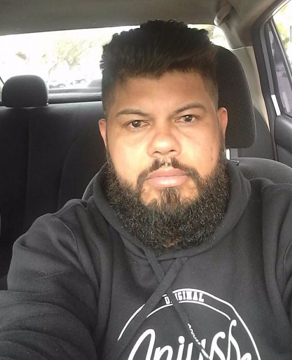 Péricles teria chegado à residência sob forte efeito de drogas. Foto: Reprodução/Facebook