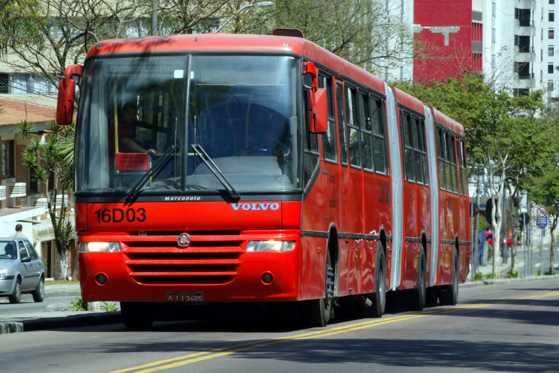 Um dos vagões dos biarticulados poderá ser preferencial para as mulheres. Foto: Arquivo
