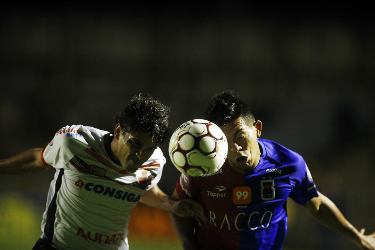 Oeste é o adversário mais próximo do Paraná Clube, mas tem dois jogos complicados pela frente, contra Juventude e Internacional. Foto: Albari Rosa