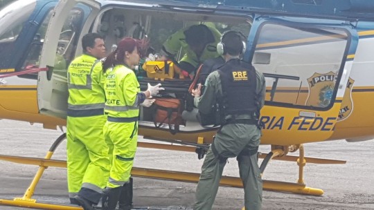 Criança foi transportada de helicóptero ao hospital, mas não resistiu. Foto: Divulgação/PRF.
