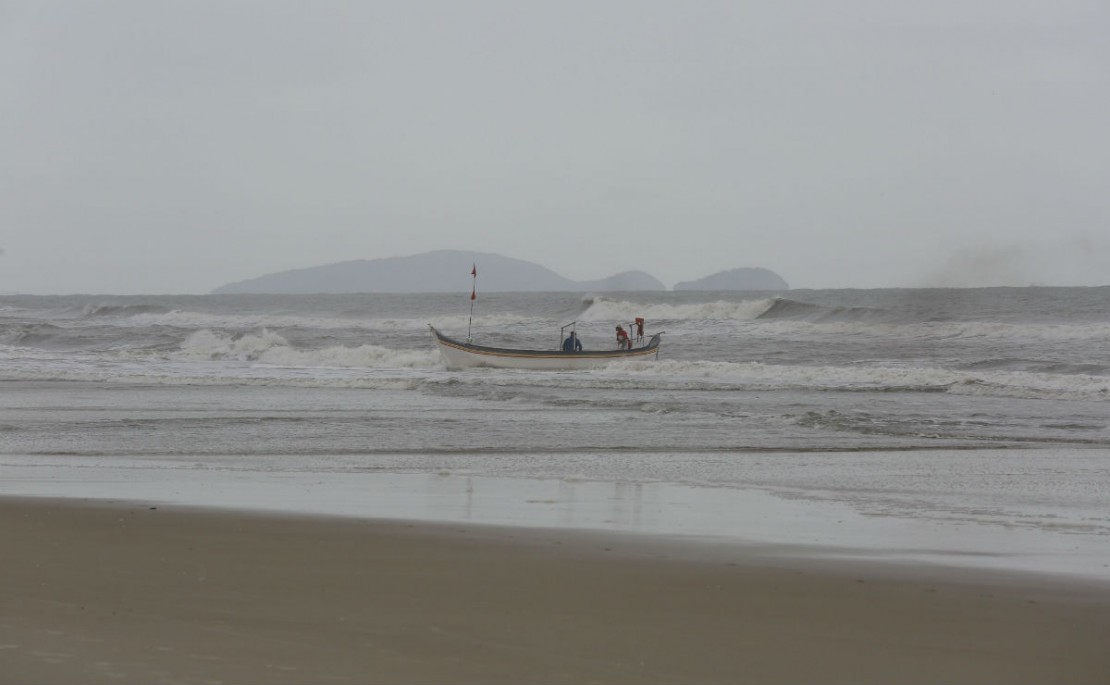 Roubo e sequestro aconteceram no Balneário Canoas, em Pontal do Paraná. Foto: Atila Alberti