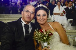 Casamento coletivo, em parceria do Poder Judiciário com o SESC, já realizou mais de 100 mil casamentos no Paraná. Foto: Divulgação / SESC