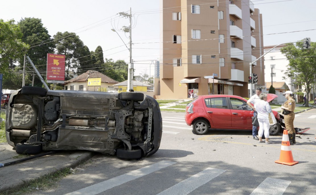 DPVAT é o seguro obrigatório utilizado em casos de acidente de trânsito. O DPVAT 2018 deve ser pago em janeiro. Fique ligado com os prazos. Foto: Arquivo Tribuna.