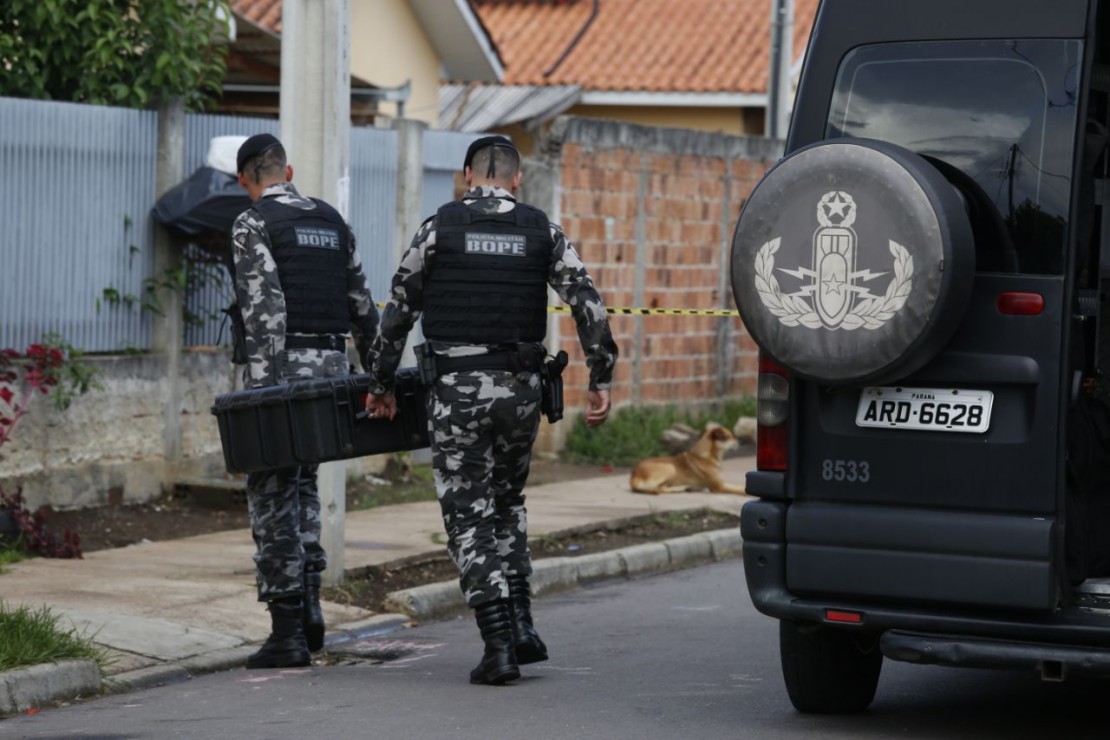 Na casa de um suspeito de tráfico, polícia localizou emulsão, parte integrante de um explosivo. Foto: Marco Charneski