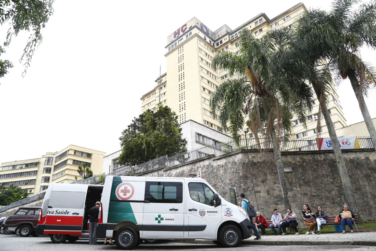 Hospital de Clínicas ganha mais 560 funcionários concursados. Foto: Aniele Nascimento