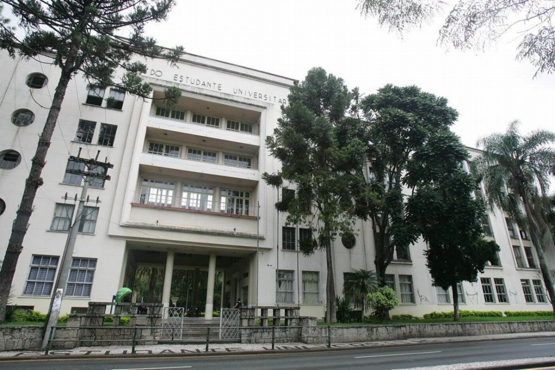 Casa do estudante Universitário tem vagas para 75 estudantes. Foto: Pedro Serápio/Arquivo/Gazeta do Povo.