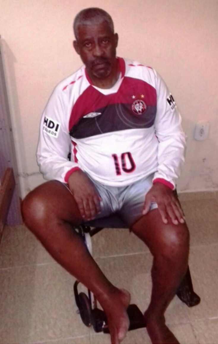 Depois do AVC, Ziquita perdeu os movimentos do lado direito do corpo. Foto: Arquivo Pessoal