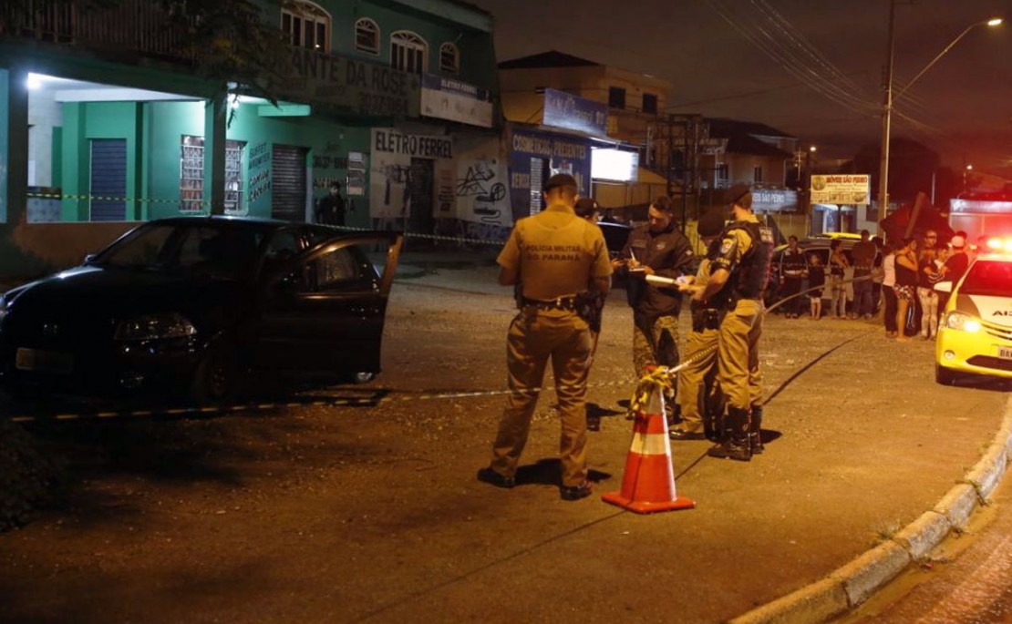 Segundo a polícia, Andrei foi morto com aproximadamente 15 tiros. Foto: Marco Charneski.