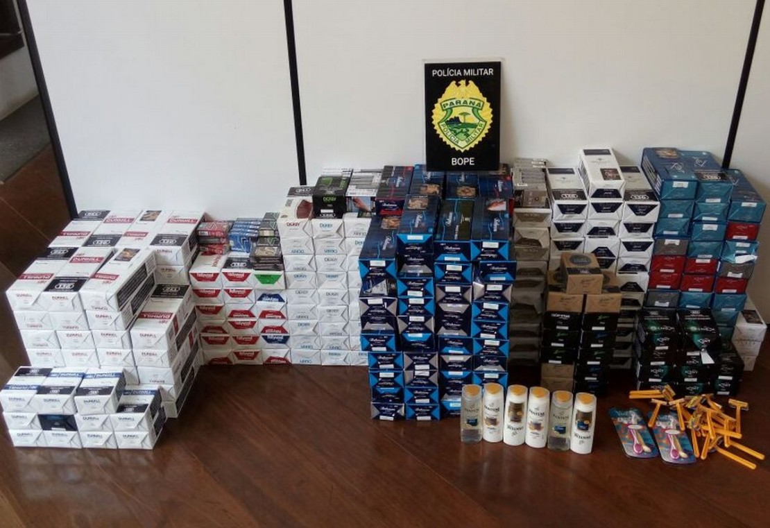 Carga foi roubada na tarde desta quinta-feira. Foto: Divulgação/BOPE