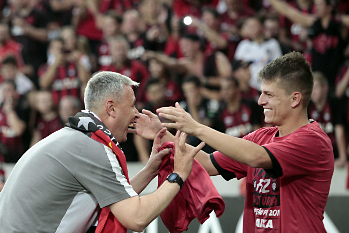 Tiago Nunes e João Pedro também se destacaram e até já despertaram o interesse de outros clubes. Foto: Albari Rosa