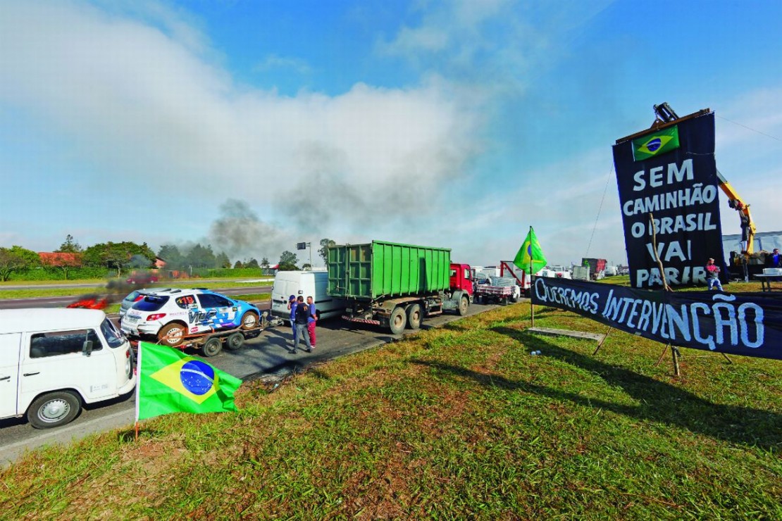 Imagem da última greve dos caminhoneiros, que paralisou o Brasil. Foto: Aniele Nascimento/Arquivo/Gazeta do Povo