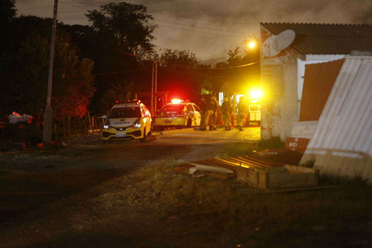 Local do confronto, no Pinheirinho. Foto: Lineu Filho