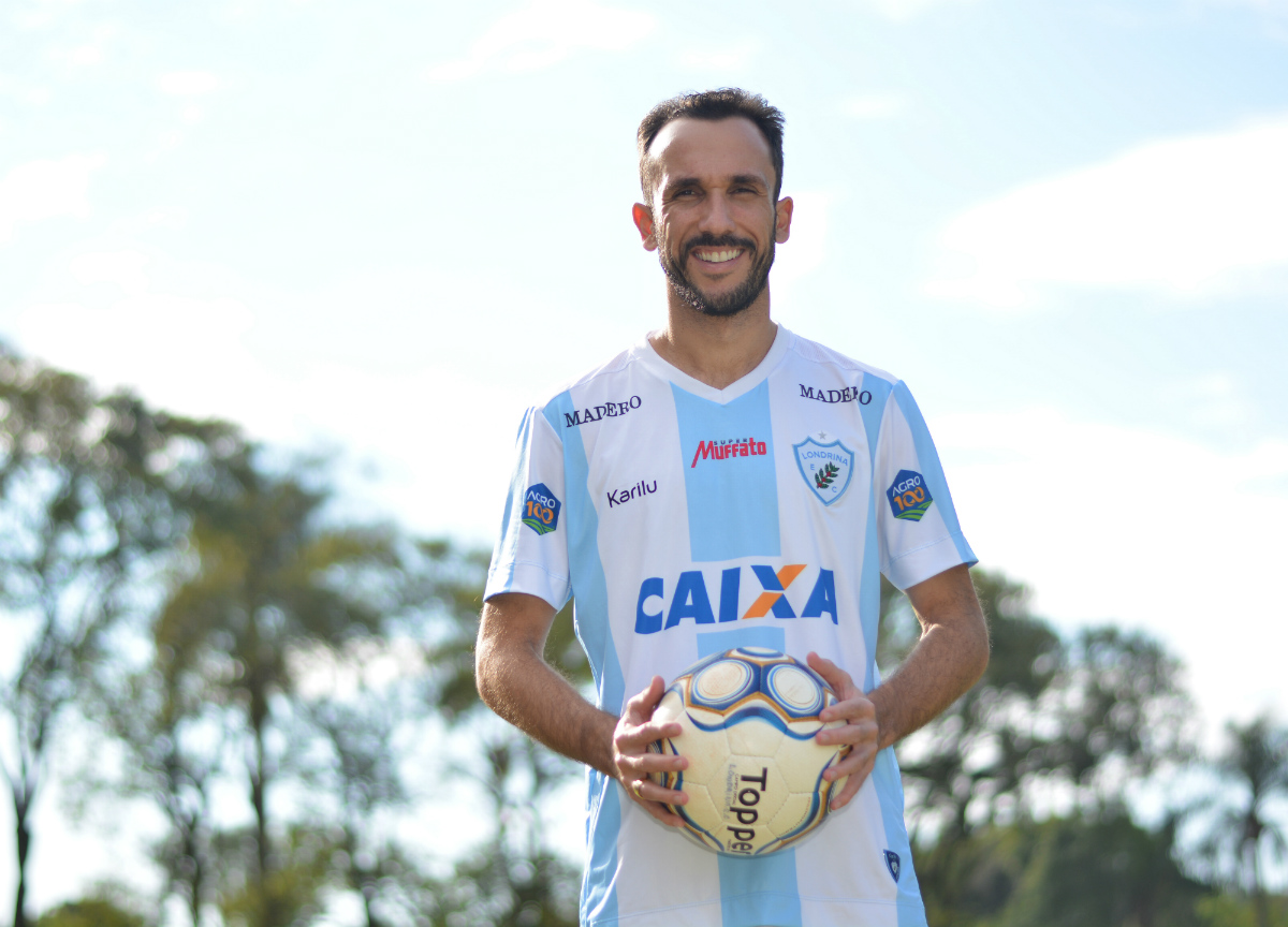 Experiente Thiago Ribeiro é o novo reforço do Londrina e já ficará no banco contra o Coxa. Foto: Gustavo Oliveira/Londrina Esporte Clube