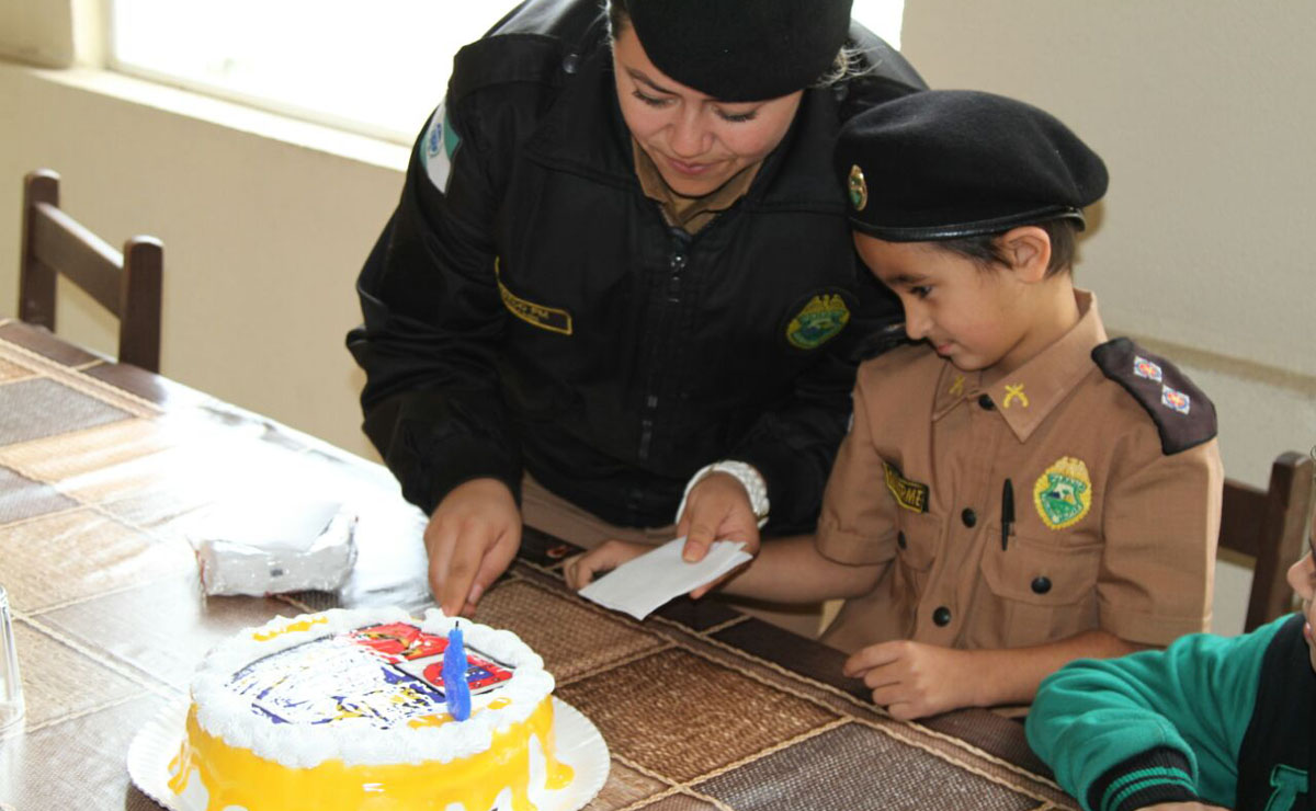 Aniversário de Guilherme também teve direito a bolo. Foto: Gerson Klaina