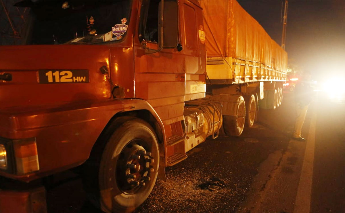 O PM tentou abordar os assaltantes, que reagiram e houve confronto. Foto: Lineu Filho/Tribuna do Paraná.