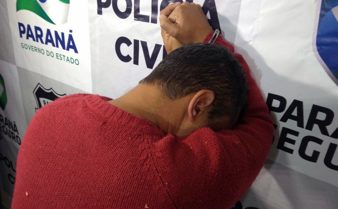 Segundo a Polícia, Ricardo obrigou a jovem a tirar a roupa e manteve relação sexual mediante a ameaça com a arma de fogo. Foto: Gerson Klaina.
