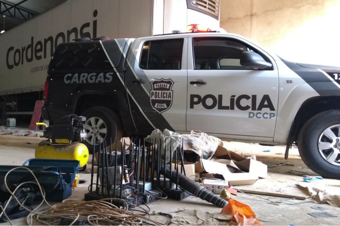 Ferramentas e equipamentos apreendidos pela polícia. Foto: Colaboração/Polícia Civil