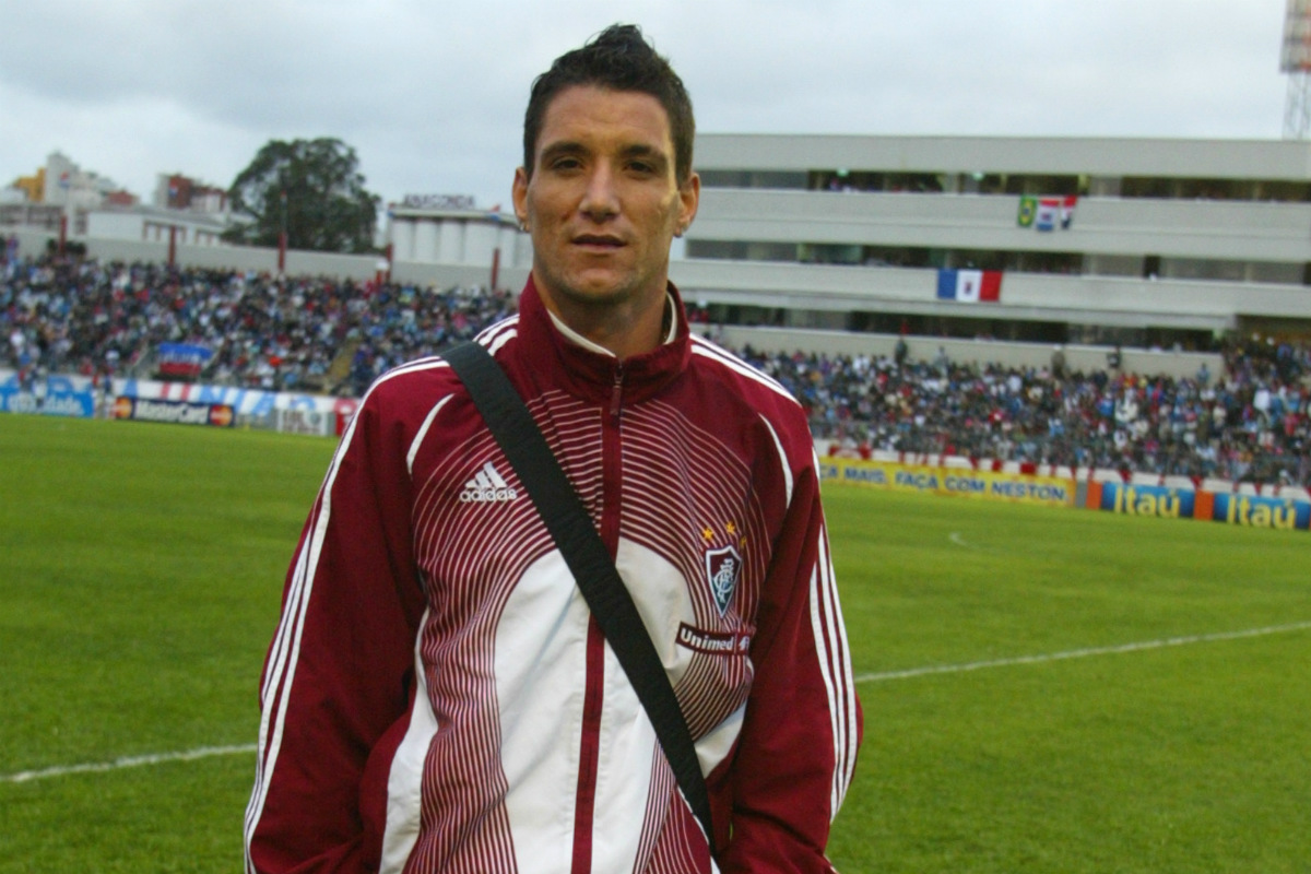 Thiago Neves foi o personagem principal daquela partida, mesmo sendo sequer relacionado, mas compareceu à Vila Capanema. Foto: Arquivo