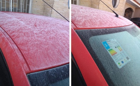 No Cajuru, também teve carro coberto pela geada nesta manhã. Foto: Colaboração/Leitor