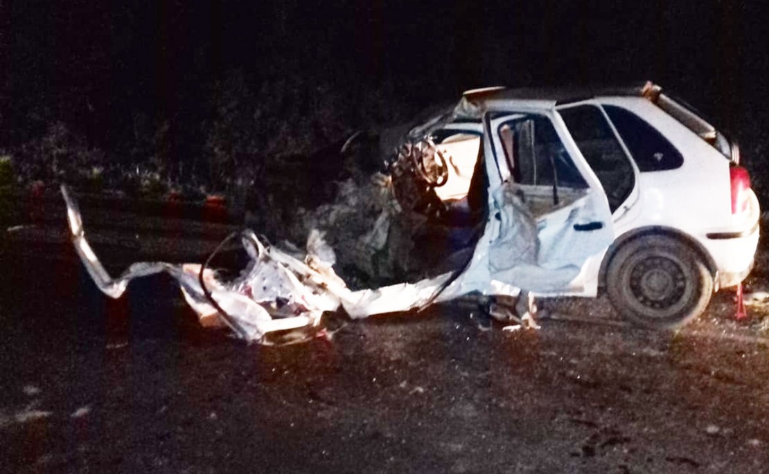 Acidente ocorreu na BR-436, na região da Lapa. Criança não resistiu após ser ejetada. Foto: Divulgação/PRF.