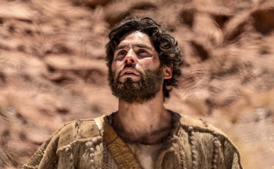 Como anunciado anteriormente, Dudu Azevedo interpreta Jesus na segunda fase da novela. Foto: Reprodução/Instagram