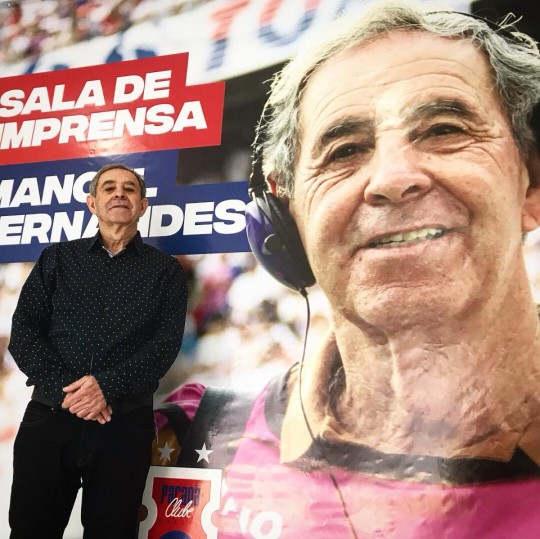 37893672_2098076883598695_871714181668143104_n