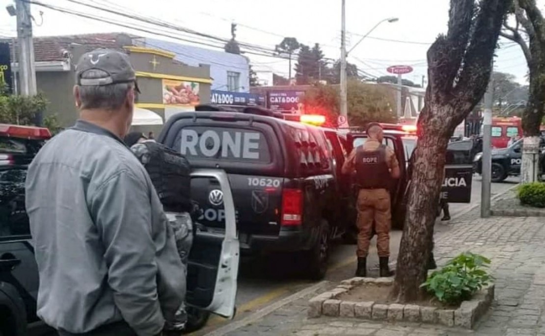 Homem usava uma tornozeleira eletrônica. Foto: Colaboração/Rede News.