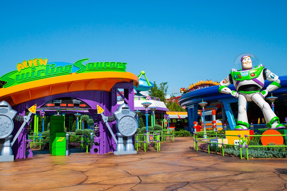 Disney contrata brasileiros para responder dúvidas de visitantes