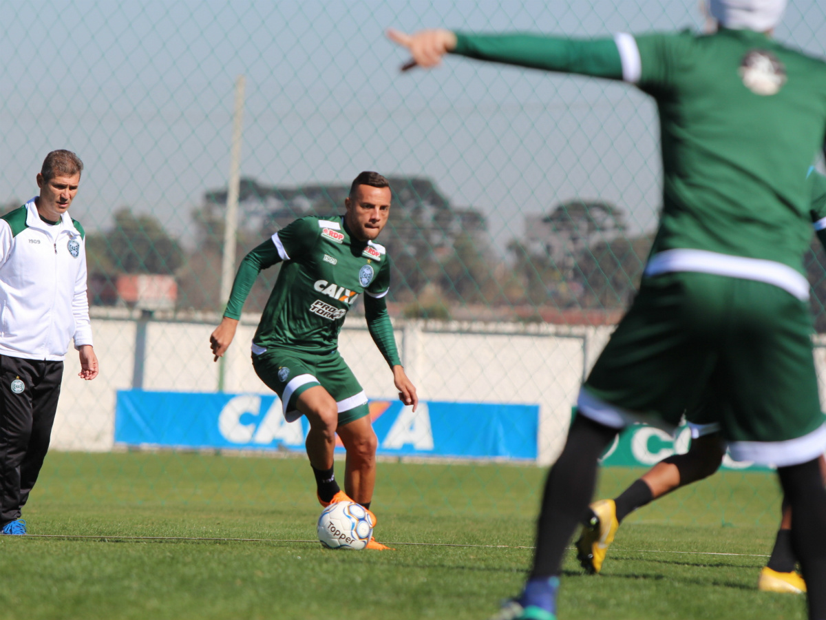 Guilherme quer resolver a seca de gols do ataque do Coritiba. Foto: Divulgação/Coritiba