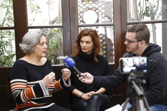 Produtora e atriz deram entrevista à Tribuna neste sábado (11). Foto: Átila Alberti/Tribuna do Paraná.