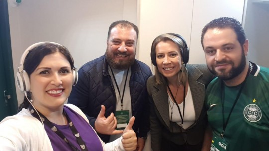 Equipe da Rádio Coxa. Foto: Reprodução.