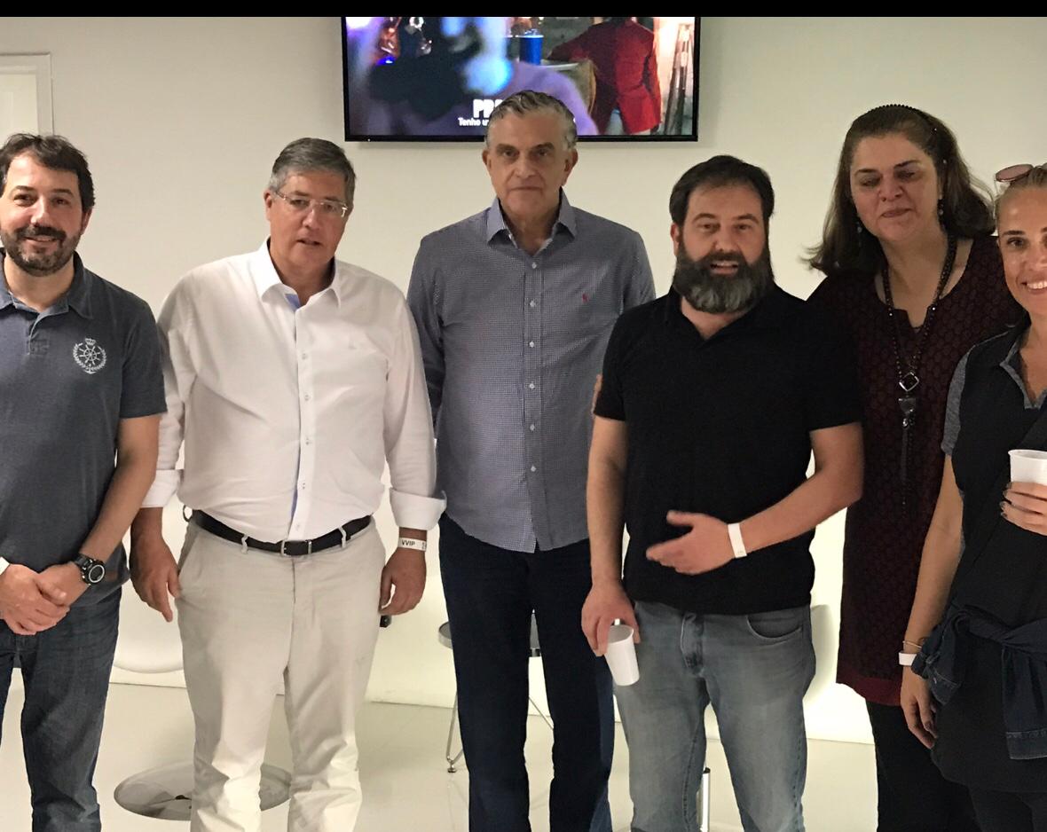 Petraglia recebeu os empresários portugueses nos camarotes da Baixada. Foto: Divulgação