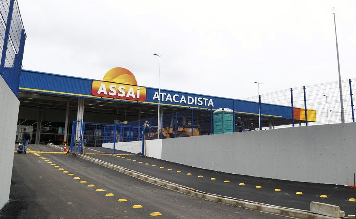 Rede Assaí atacadista inaugura loja em Curitiba nesta quinta-feira. Foto: Aniele Nascimento/Gazeta do Povo.