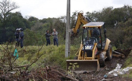 Ocupação irregular estava localizada no cruzamento das ruas . Foto: Átila Alberti