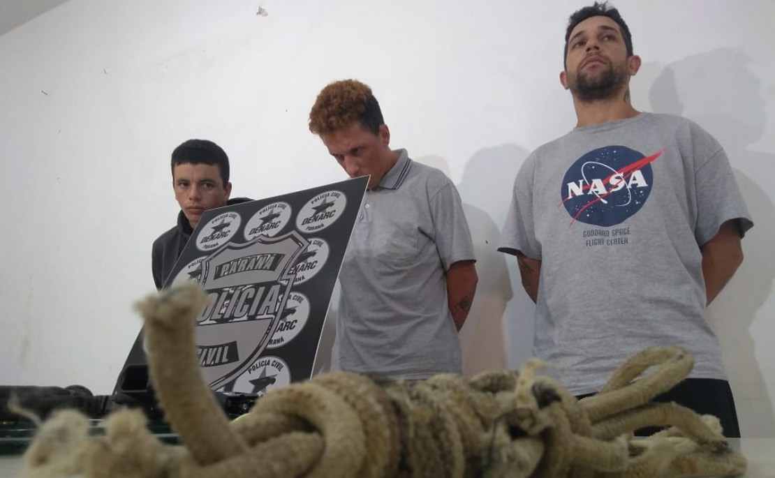 Preso trio suspeito de integrar PCC e matar casal com submetralhadora.