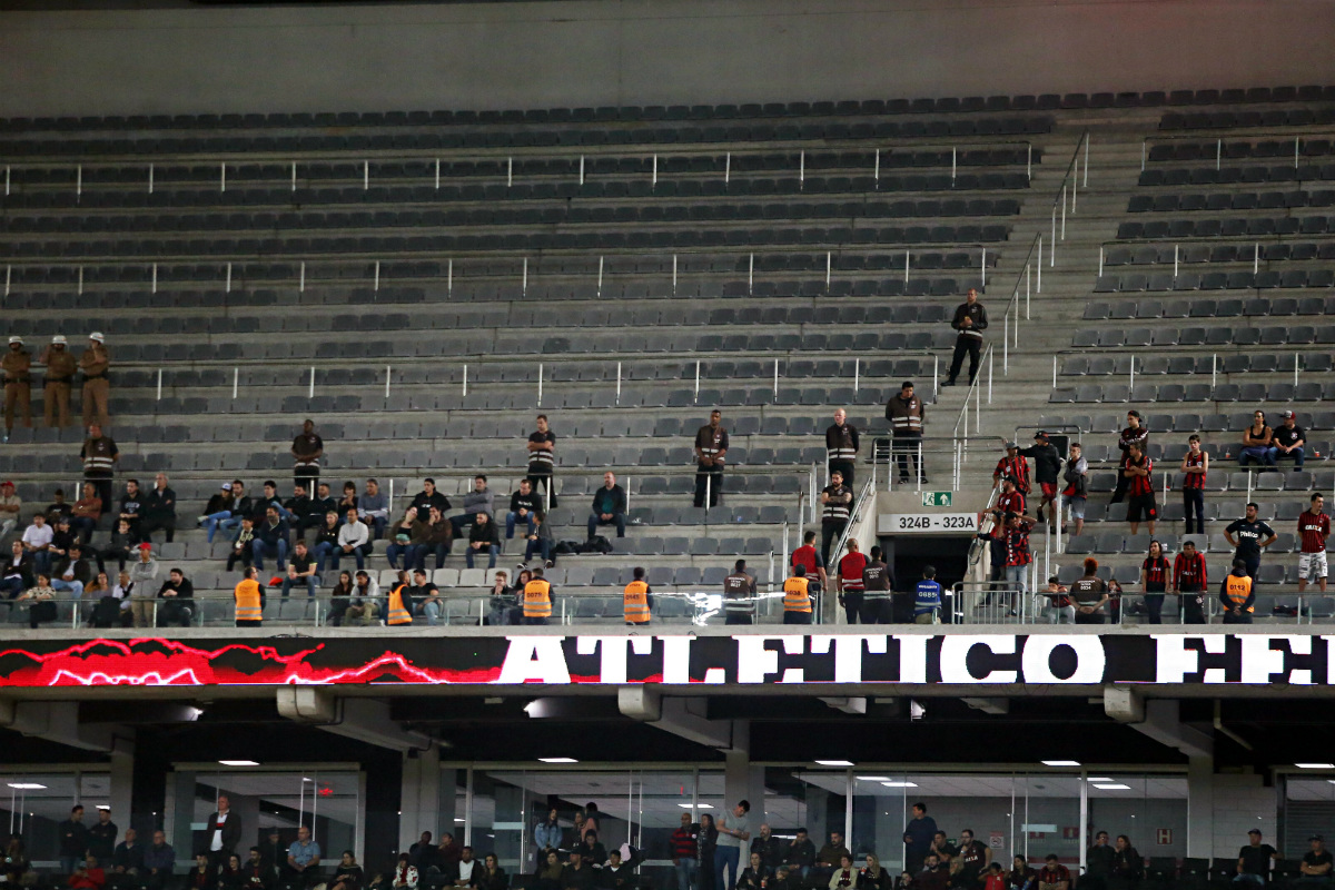 Melhor público na Arena em 2018 foi de 23 mil torcedores. Cadeiras vazias virou uma marca do estádio. Foto: Albari Rosa