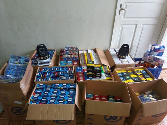 Cigarros roubados e recuperados. Foto: Divulgação / Rone