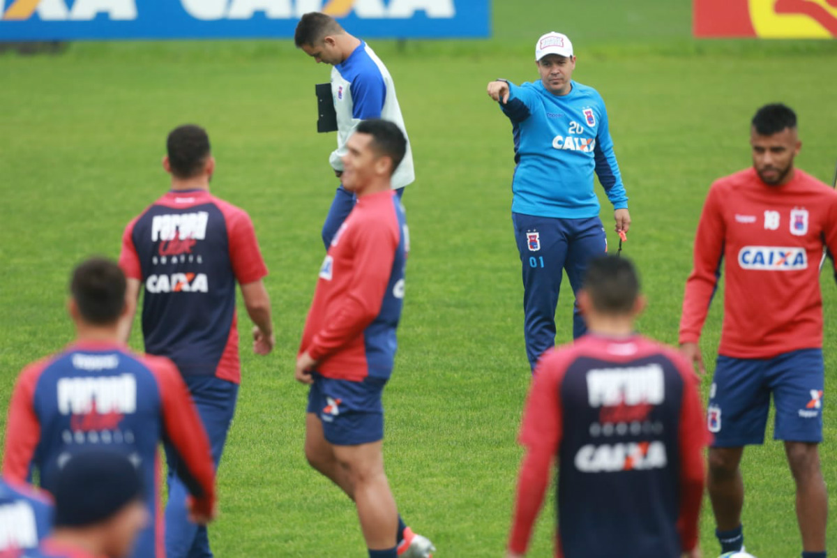 Novo comandante já iniciou os treinamentos no Tricolor. Serão apenas dois dias antes da estreia contra o Flamengo. Foto: Felipe Rosa