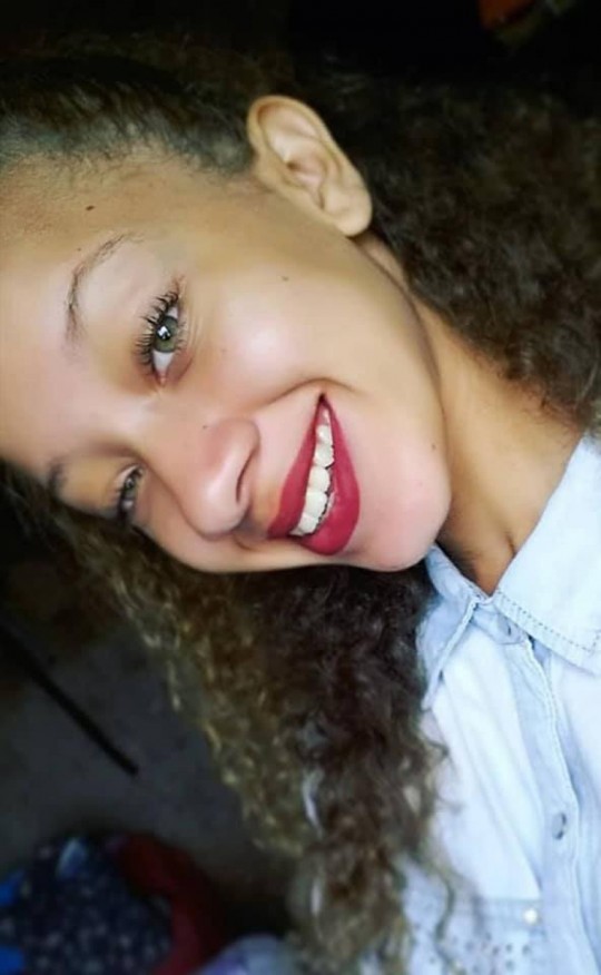 Desaparecida, Emanuelly Soares Delfino Paixão Gomes pode estar em Curitiba.