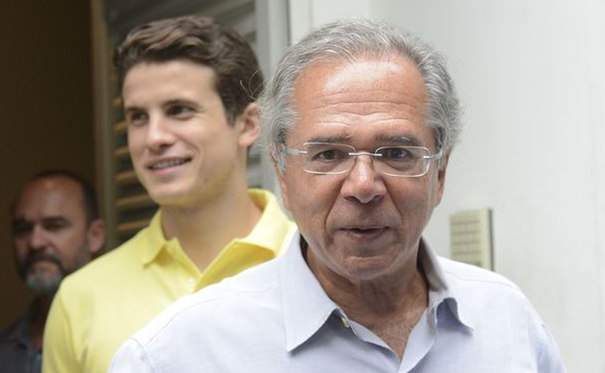Paulo Guedes é alvo de investigação do MPF às vésperas da eleição.