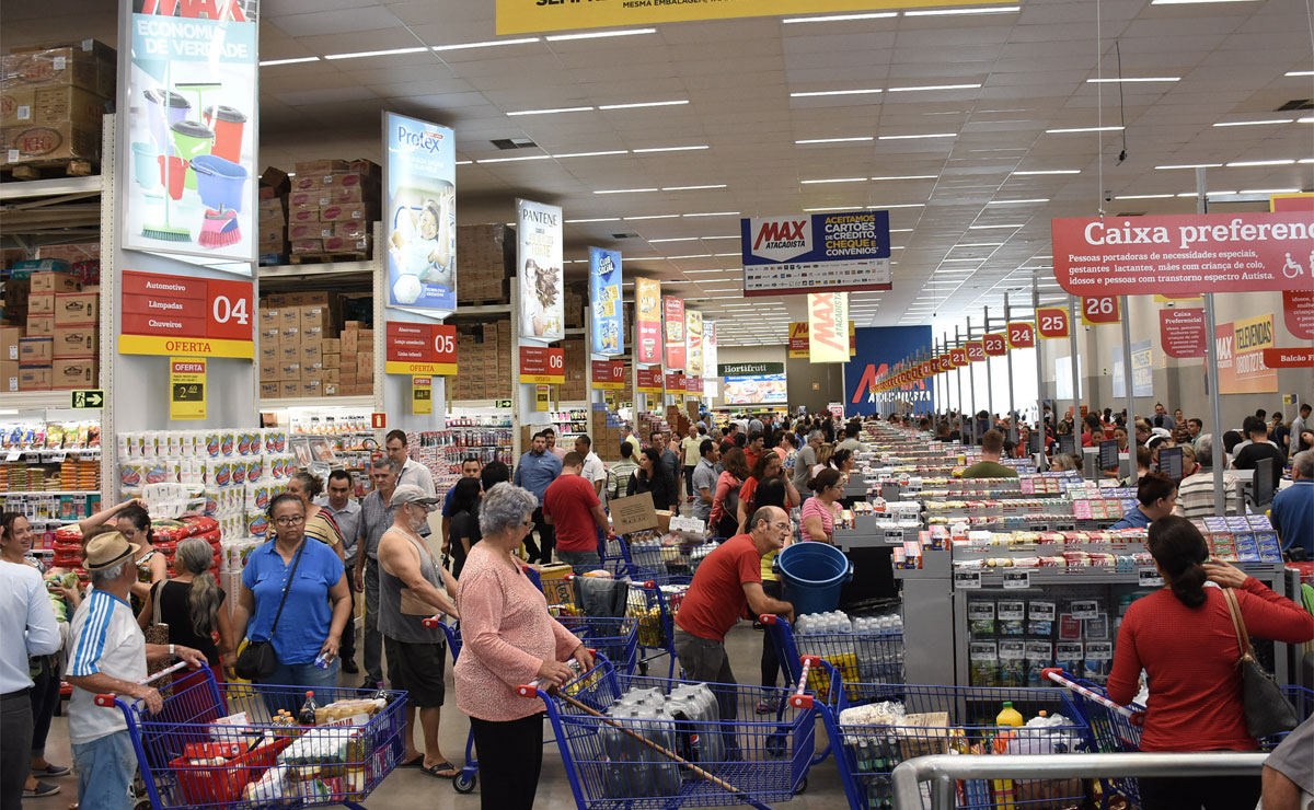 Promoção do Max Atacadista ocorre nesta quinta-feira, até meia noite. Foto: Divulgação.