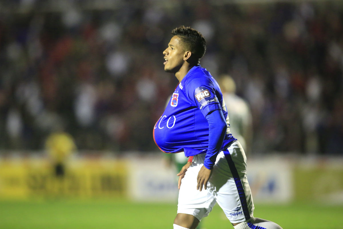 Vitor Feijão é outro que tem contrato com o Tricolor. Foto: Marcelo Andrade.