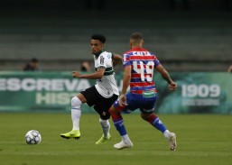 Coritiba x Fortaleza. Foto: Marcelo Andrade