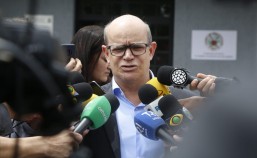 Delegado Amadeu Trevisan investiga morte do ex-jogador de futebol Daniel Corrêia de Freitas.
