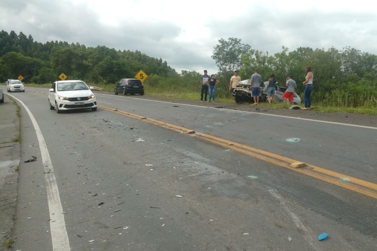 Local tem faixa contínua e sinalização que proíbe as ultrapassagens. Foto: Colaboração