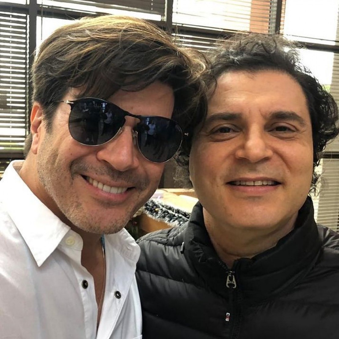 Zoação na internet compara Paulo Ricardo (esquerda) com Dr. Rey. Foto: Reprodução/Twitter