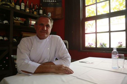 Rafael Strujak, dono do restaurante, admitiu as agressões. Foto: Lineu Filho / Tribuna do Paraná
