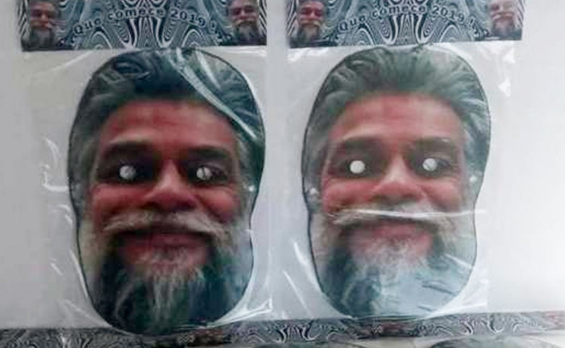 Máscaras pro carnaval 2019 já estão sendo vendidas nas internet. Foto: Reprodução.